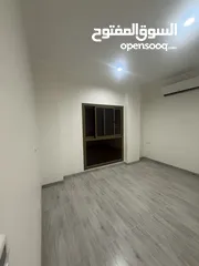  9 شقة فاخرة في مبنى فاخر بالعذيبة ، New apartment in azaiba for rent