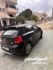  4 فوكسفاجن بولو 2017، عداد 95 الف
