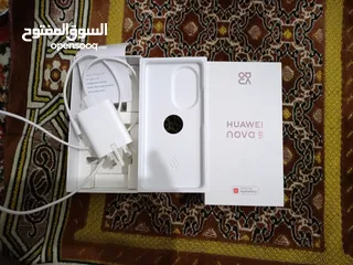  2 Huawei Nova 9 mobile phone