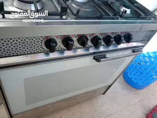  1 غاز مستعمل خمس عيون فرن شغال فوق تحت مع بعض