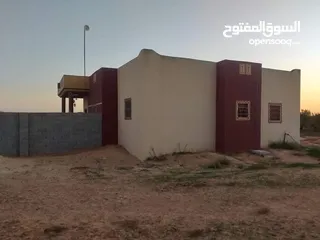  1 منزل للبيع في سيدي السائح ضواحي طرابلس