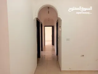  6 شقه للبيع مرج الحمام نزول ناعور قرب قاعة ميموريز والدفاع المدني منطقه هادئه مطلة