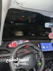  5 بيجو 208 موجودة برام الله