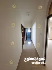  1 شقة فارغة - خلدا - 3نوم - 200م - قرب الخدمات العامة