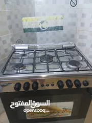  1 فرن غاز للبيع