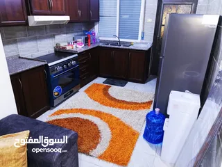  3 شقه مفروشه للايجار خلف ارابيلا