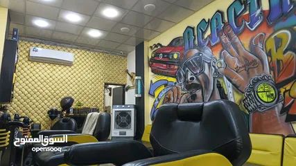  4 صالون حلاقه رجالي بموقع مميز للبيع