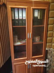  5 مكتب مدير للبيع مع ملحقاتو