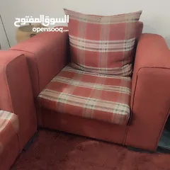  3 طقم كنب مطلوب فيه 70 دينار