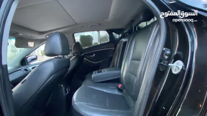  12 هونداي i30 فل اوتماتك فل اضافات وفحص نخب النخب الله يبارك ..