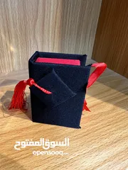  28 علب تخرج شكلاتة وحلويات باشكال وانواع مختلفه
