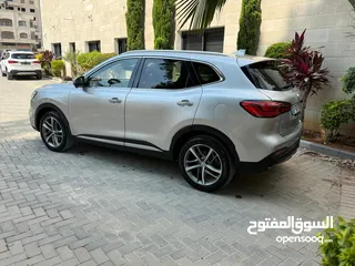  4 MG HS ترخيص 2022  Plug in محرك 1500 هايبرد