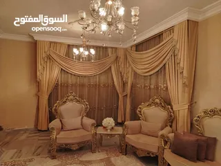  17 شقة أرضية للبيع في ابو نصير 240م مع مدخل مستقل وكراجين وتشطيبات فاخرة وفرش جديد بسعر مميز و اطلالة