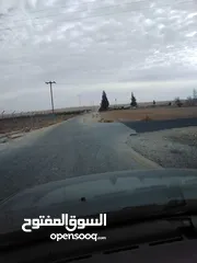  7 قطعة أرض في أم الرصاص