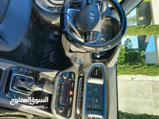  7 هيونداي ايونيك 2018 بحالة ممتازة للبيع كاش