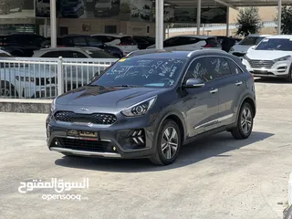  4 Kia into hybrid 2020