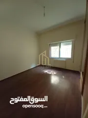  10 في أجمل مناطق دير غبار شقة 300م داخلي /350م خارجي بتشطيبات راقيه وسعر مميز / ref 9114
