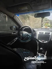  3 سيارة هونداي اكسينت