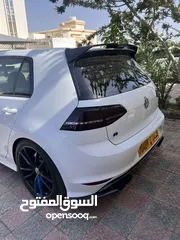  1 جولف mk7R للبيع قابل للتفاوض ..او للبدل ب جيب رانجلر