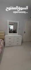  1 بيغ غرفتين نوم بحاله جيده جدا كل غرفه ب 350 و 450 دينار