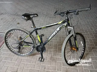  6 bicycle 25 omr used