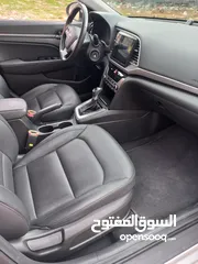  24 هيونداي افانتي AD فل إضافات ماعدا الفتحه موديل 2017 فحص كامل 7جيد