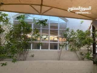  3 spacious villa for rent price could be changed/فيلا واسعة السعر قابل للتفاوض