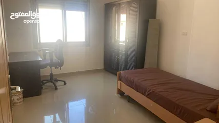  1 شقة للبيع عمارة طالبات
