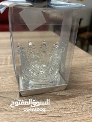  4 للبيع مطبقانيات كريستال راقية متوفرة الآن