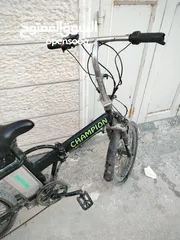  2 بسكليت كهربا 36فولت و 12 امبير مغير فيها شغلات كثير. السعر 750 شيكل