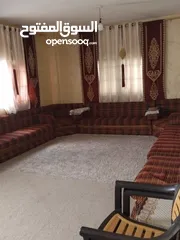  2 جلسة خليجية  ارتفاع 40 سم اسفنج كامل بدون خشب وكبيرة تفرش غرفة كامله