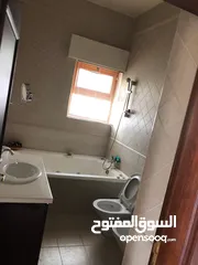 11 فيلا مفروشه للايجار في عبدون ( Property 40254 )-175089630