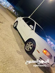  6 هيونداي Xd 2001 للبيع