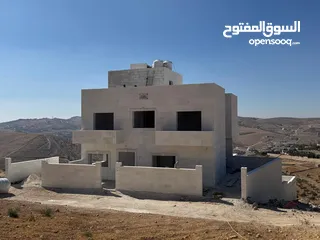  2 فيلا للبيع تحت الانشاء منطقة  ام رمانه