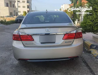  9 هوندا اكورد 2014 لون شمباني مميزة واقتصادية  للبيع او البدل