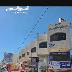  3 مستودع للتخزين مساحه حوالي 300 م عمان شارع الجاردنز قرب اشارات العساف البشيتي