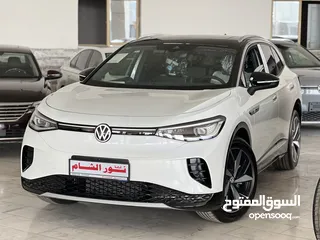  1 VW ID4 CROZZ PRO 2024 PIANO BLACK أبيضّ لؤلؤي