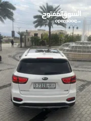  6 KIA SORENTO  2018 GT LINE