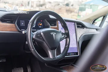  12 Tesla Model X 100D  2018  السيارة بحالة الوكالة
