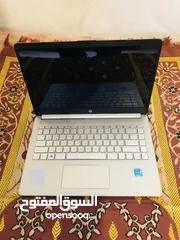  1 Laptop hp  ( أقر وصف )