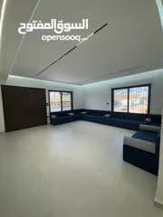 1 شقة مفروشة فاخرة بجاهزية كاملة للسكن – موقع مميز في رجم عميش