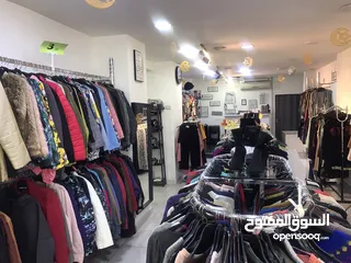  5 محل ملابس للبيع