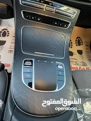  10 Mercedes-Benz E300 de