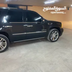  5 كاديلك اسكاليد بلاتينيوم أعلى صنف 2013 مخزن مالك ثالث بنزين وارد الوكيل