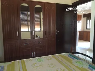  4 شقة مفروشة طلوع نيفين في الموقع والمكان الهادي ومنطقة مريحه جدا للعوائل او الطالبات ايجار شهري