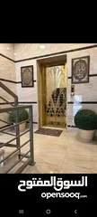  4 شقه مجدده بالكامل مميزه بعماره مجدده بالكامل للبيع 153 م طابق اول قريبه من الخدمات من المالك مباشرة