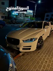  2 Jaguar  XE