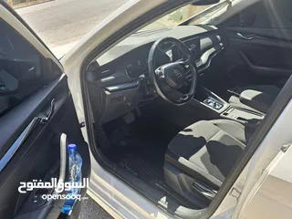  4 سكودا قصه. جديده. فلللللللللل بدون. فتخه. بسعرررررر. حرق حرق حرق. بويه. شركه