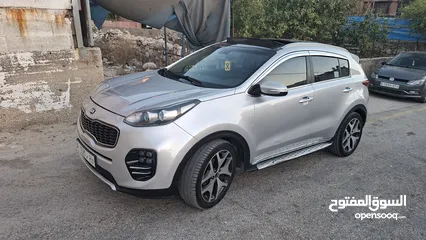  2 كيا سبورتج جتي لاين 2016فلل اضافات مع فتحة سقف بنوراما للبيع بسعر حررررق كاش نخب و ماتور 2000ديزل