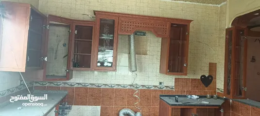  4 مطبخ الومنيوم مع دراي شفط والرخام كامل